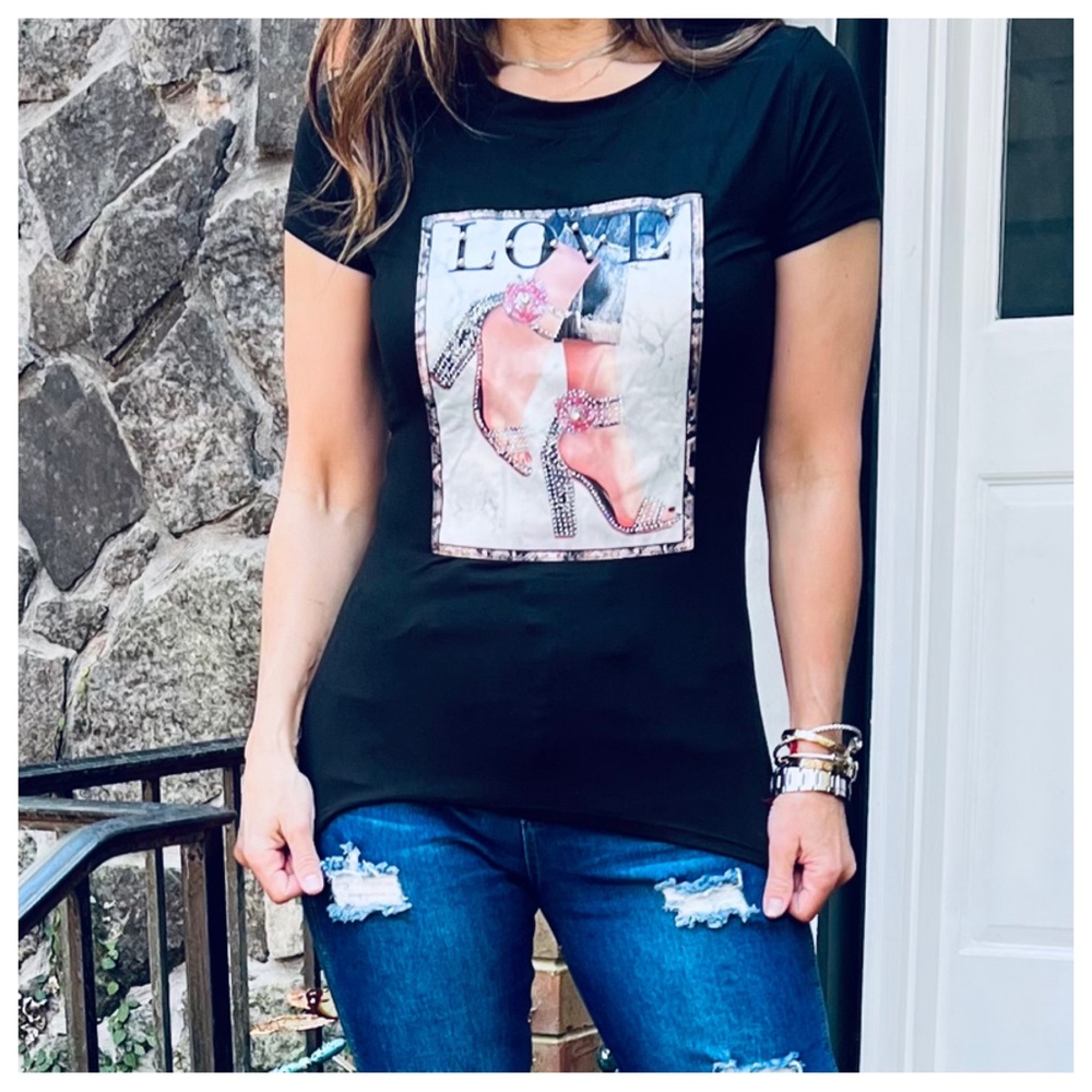 ShopEvelynne Black Graphic Tee with Love Print - Picture 3 of 4